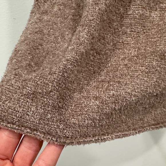 Barefoot Dreams CozyChic Lite  Brown Long Cardigan - Picture 12 of 13